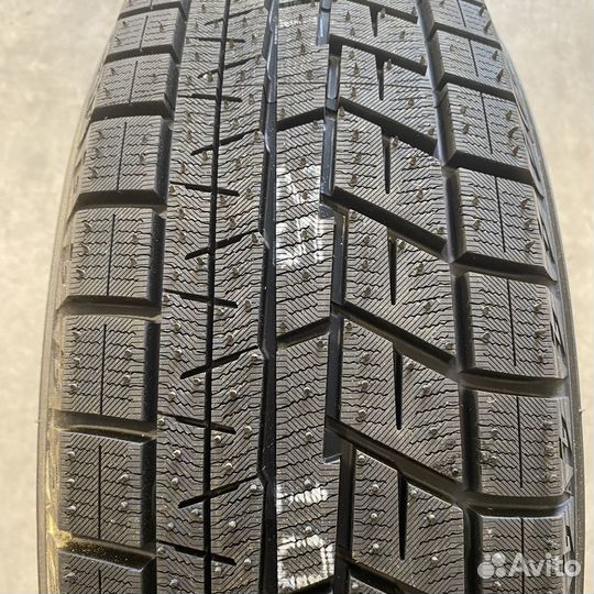 Yokohama Ice Guard IG60 215/60 R17 96Q