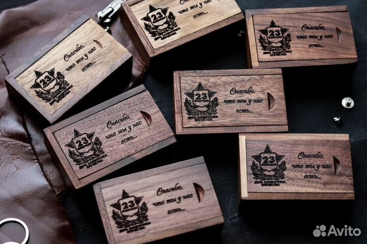 Деревянные флешки со шкатулкой с вашей гравировкой