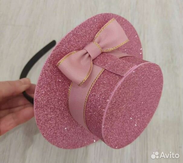 Шляпки на ободке или на заколке