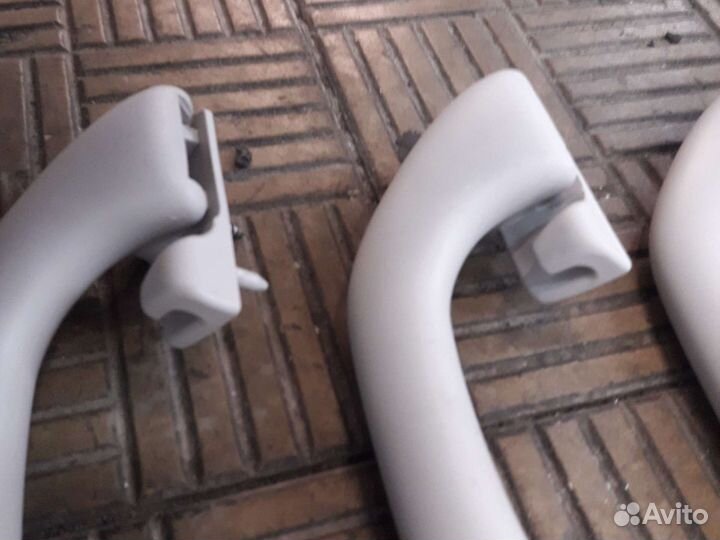 Ручки потолочные Skoda Octavia A5