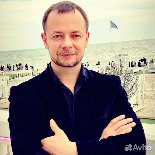 Вокалист Звукооператор Ведущий Диджей Диктор