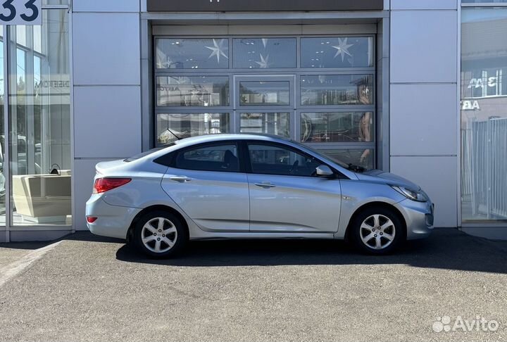 Hyundai Solaris 1.4 AT, 2011, 172 000 км