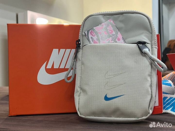 Сумка Nike Sportswear Essentials