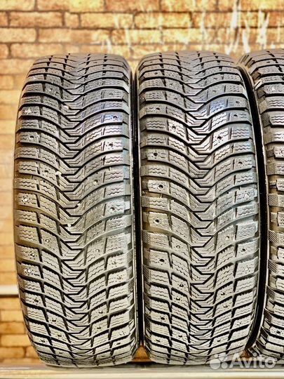 Michelin X-Ice North 3 205/60 R16 96T