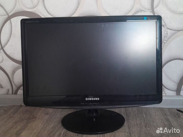 Монитор Samsung
