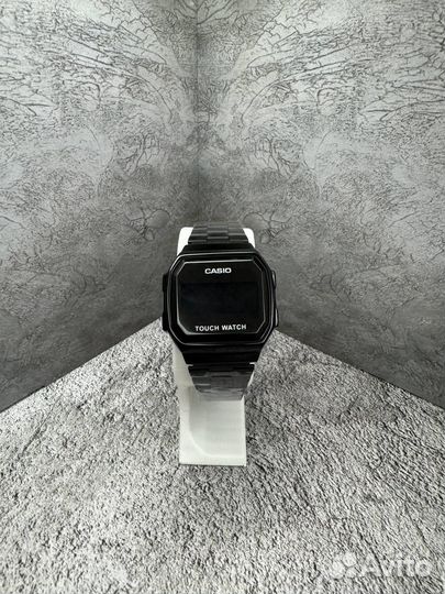 Часы Casio touch watch