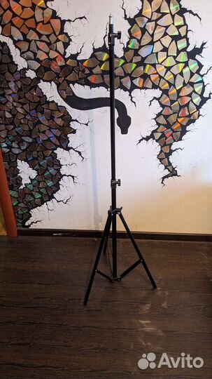 Штатив для фотоаппарата/проектора