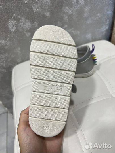 Сандали на девочку