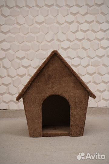 Домик для кошки с когтеточкой