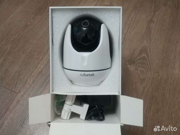 Камера видеонаблюдения Wi-Fi поворотная