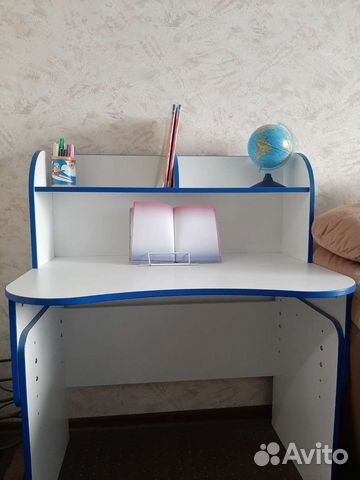 Школьная парта