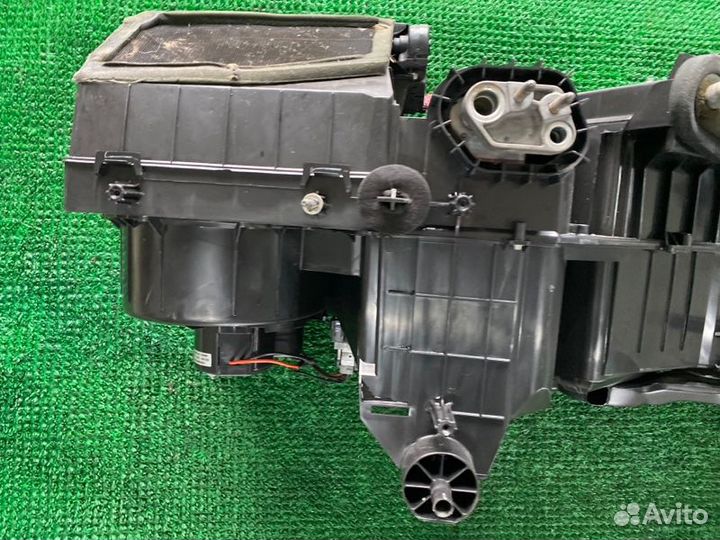 Печка салона Cadillac Escalade GMT900 L92 2008