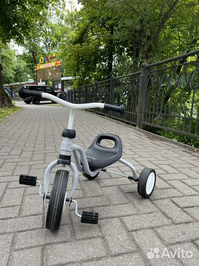 Детский велосипед для малышей