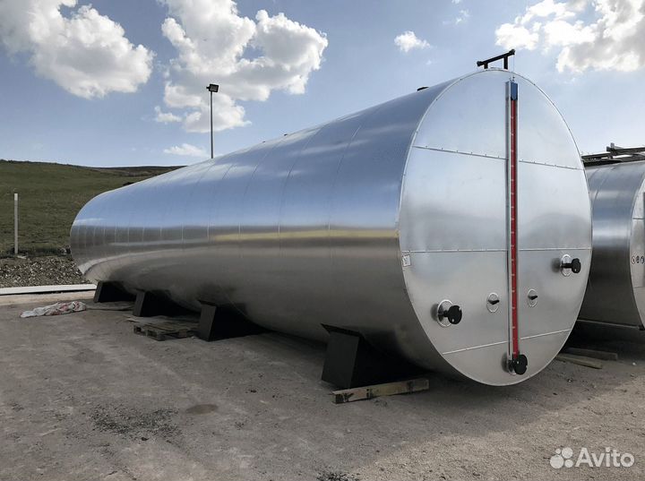 Емкость горизонтальная