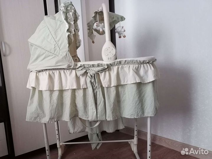 Детская кроватка колыбель