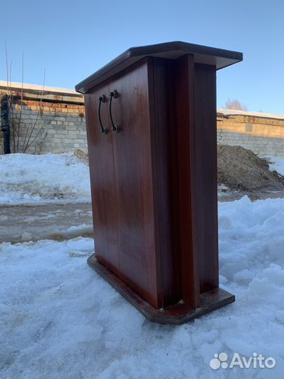 Тумбочка под аквариум