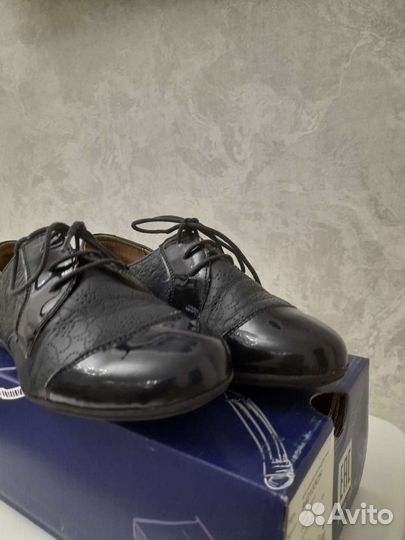 Ботинки для девочки