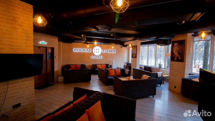 Помощник кальянного мастера