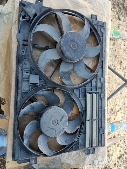 Вентилятор охлаждения двигателя Vag