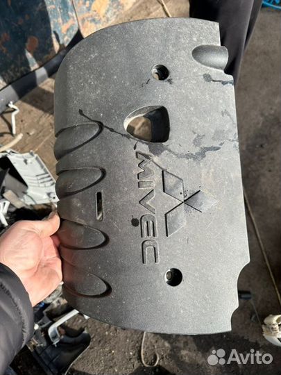 Декоративная крышка двигателя Mitsubishi Asx 2.0