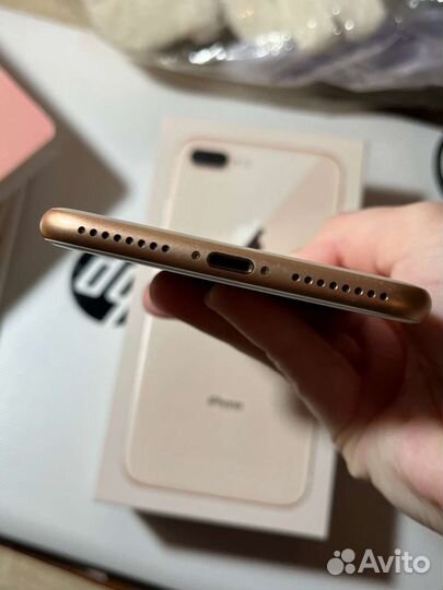 Телефон iPhone 8 plus