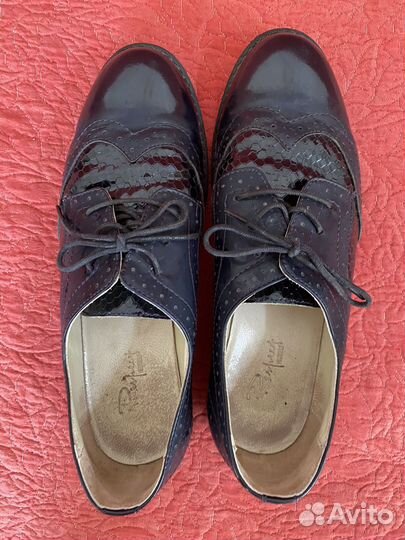 Ботинки женские