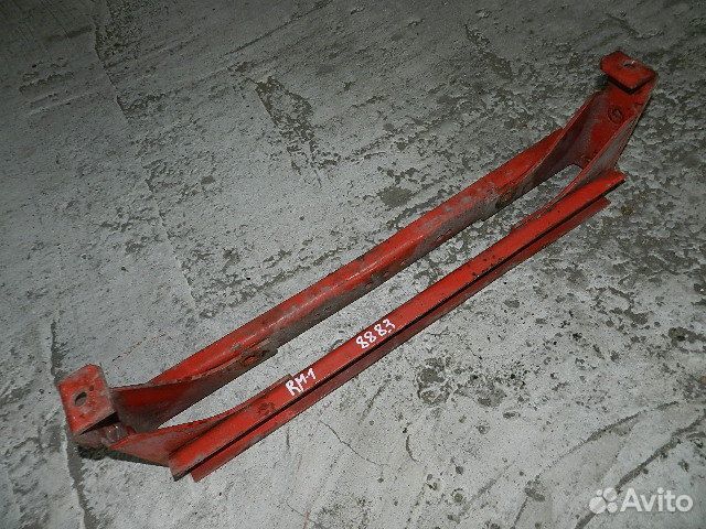 Траверса подвески кабины задняя Renault Magnum (88