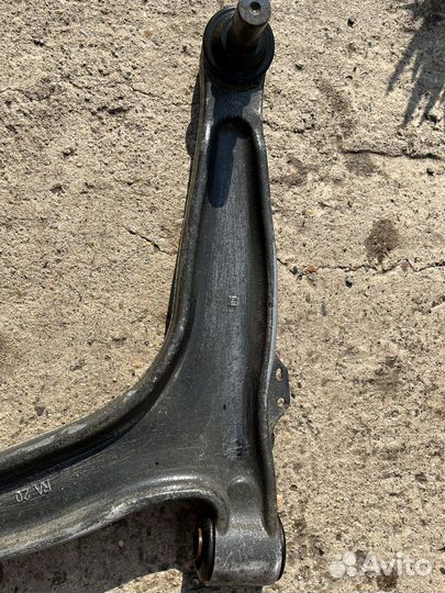 Рычаги передние Opel Vectra C