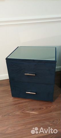 Тумба прикроватная