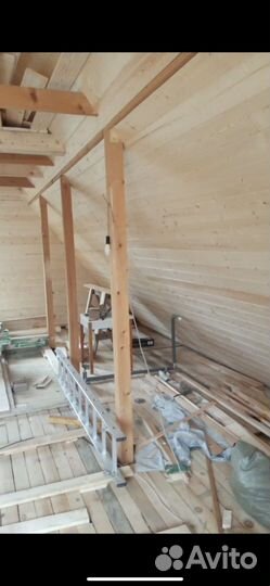 Бригада строителей