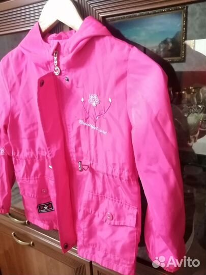 Ветровка с капюшоном для девочки, б/у
