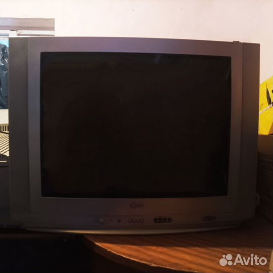 Телевизор
