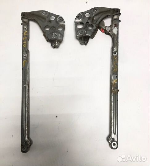 Крепление багажника Mercedes E-Class W210.061