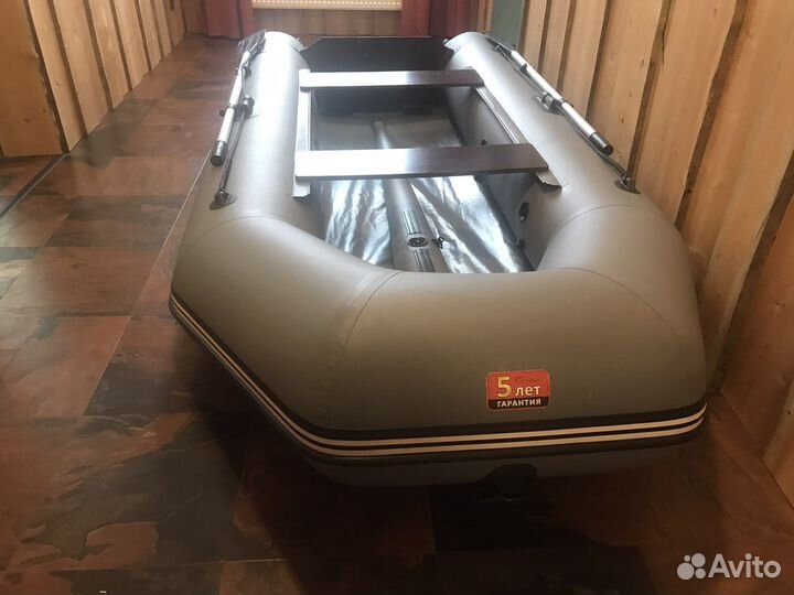 Лодка Hunter 320 lk хантер 320 лк