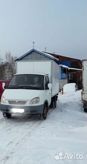 Водитель с личным грузовым автомобилем