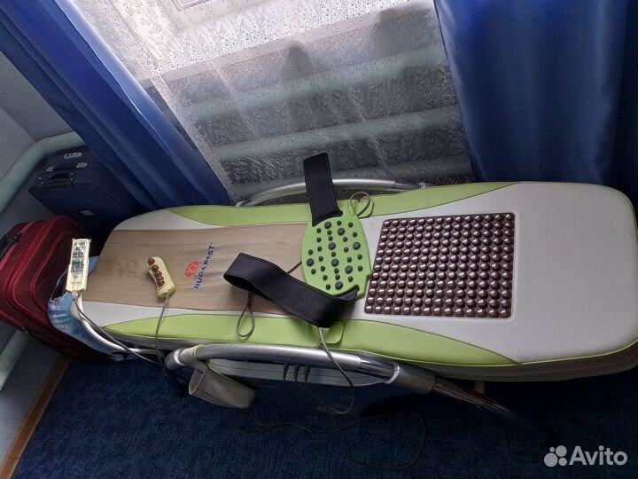 Продам массажную кровать Нуга Бест