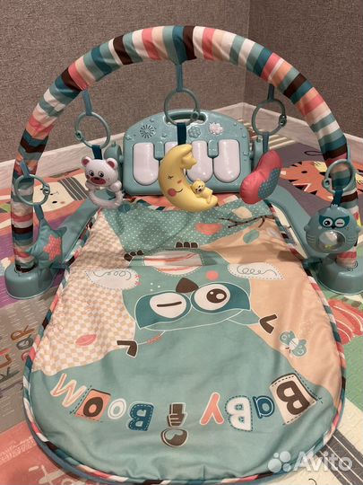 Развивающий коврик с пианино