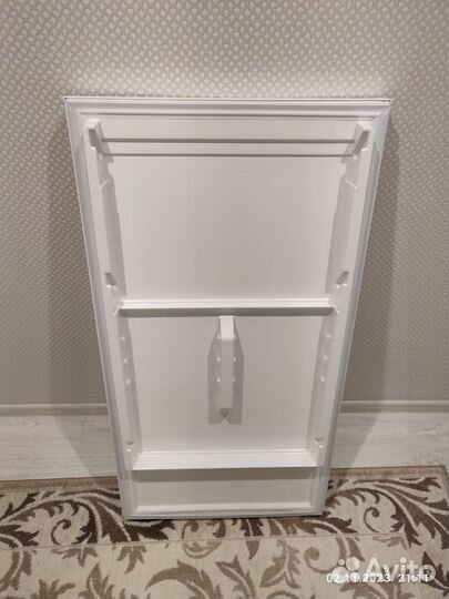 Дверь для холодильника Indesit