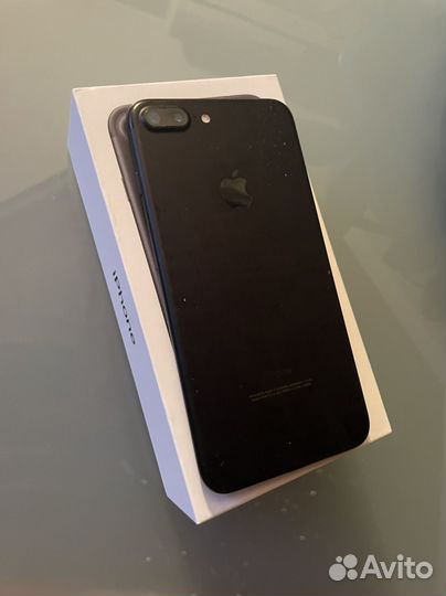 Телефон iPhone 7 plus