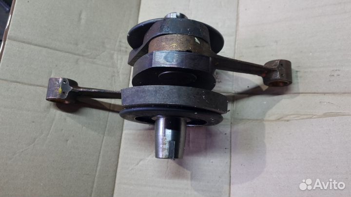 Новой колесный диск Урал волк