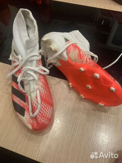 Бутсы adidas predator