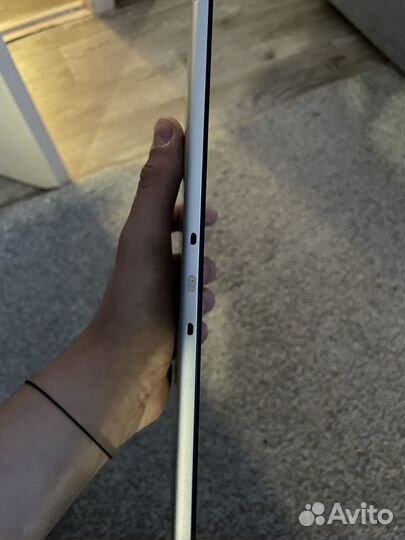 Планшет lenovo