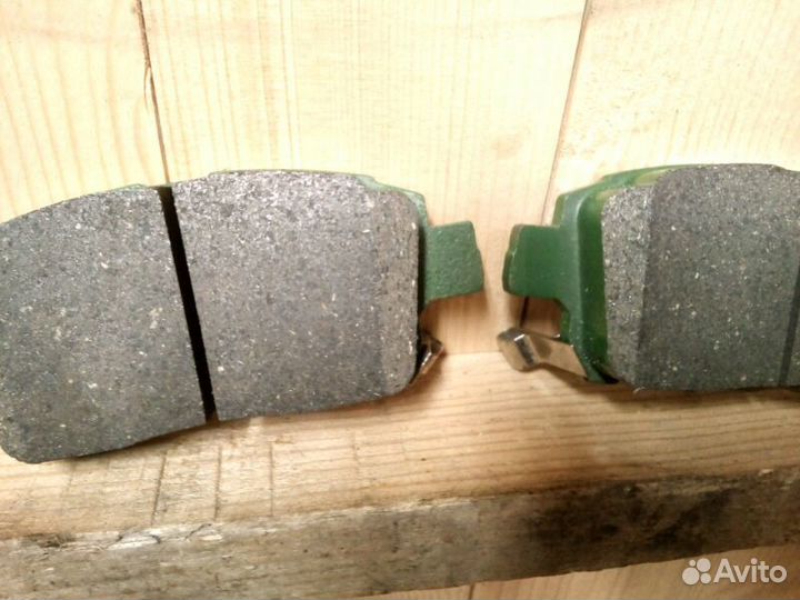 Колодки на toyota ярис