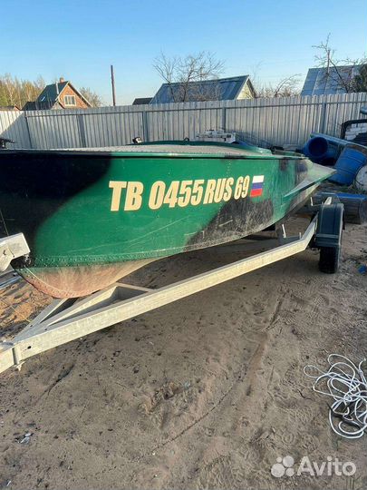 Лодка Казанка М