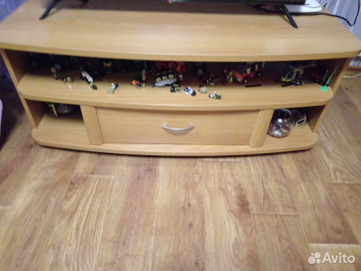 Тумба под телевизор бу