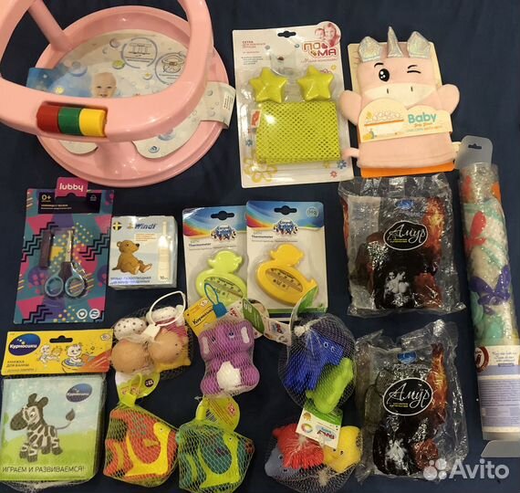 Аксессуары для купания,волос,кроватки,коляски,мамы