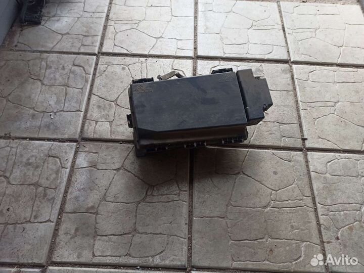 Блок предохранителей Астра Н