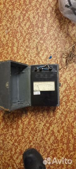 Мегаомметр М4100/3