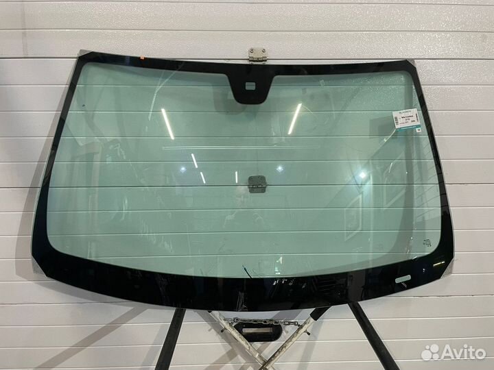 Лобовое стекло на Мерседеc 212 W212