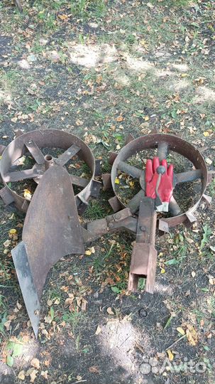 Продам плуг, грунтозацепы